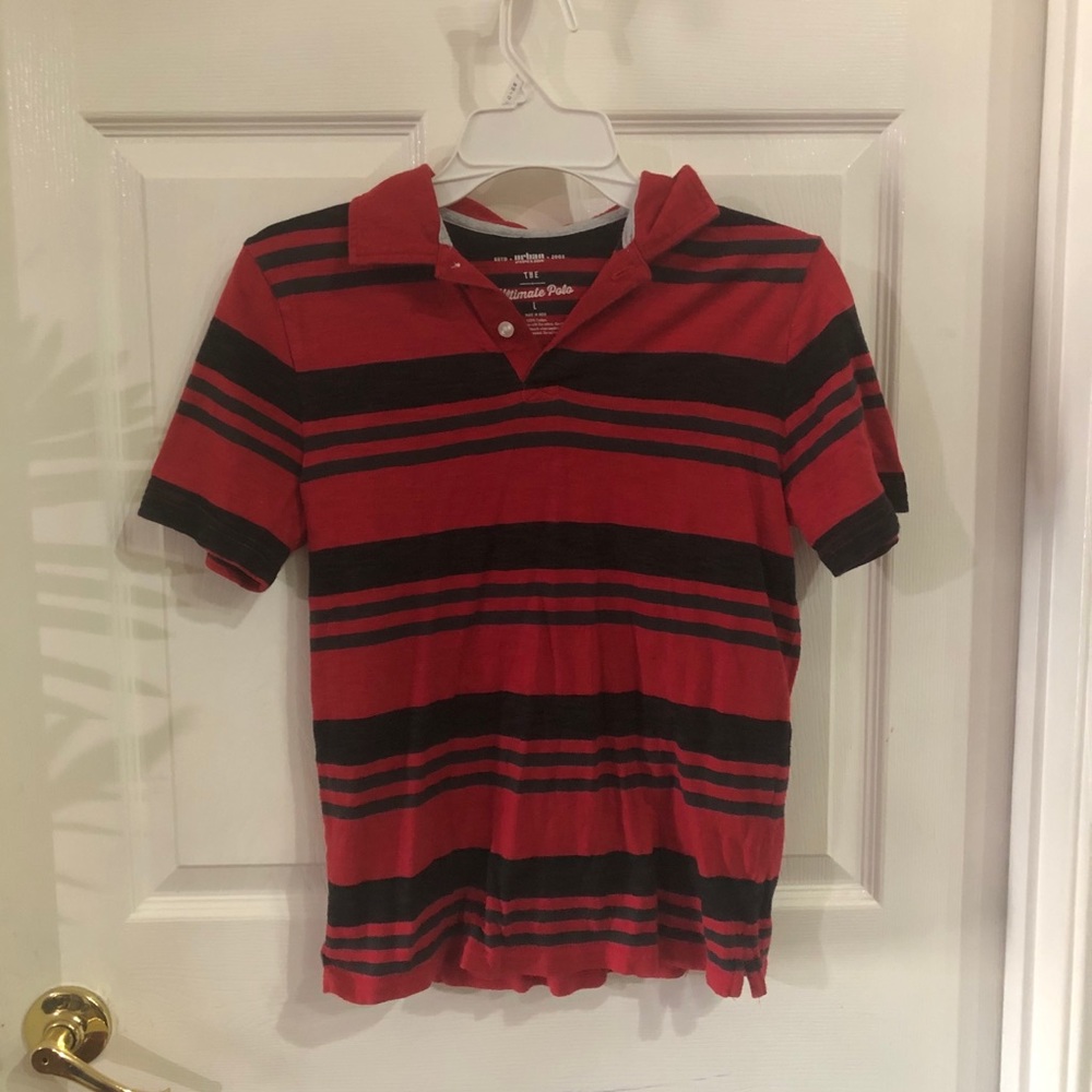 Urban pipeline polos shirt sz L
